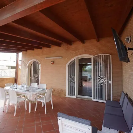 Casa Paola- By The Beach-1,5 Km From Porto Cesareo