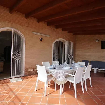 Casa Paola- By The Beach-1,5 Km From * Porto Cesareo