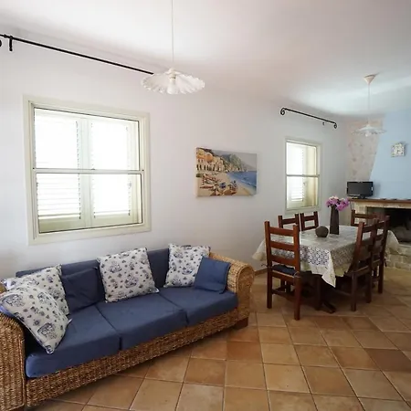 Casa Paola- By The Beach-1,5 Km From